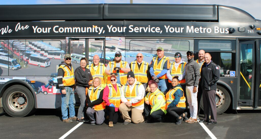 Metro Bus staff at the 2022 United Way Bus Pull.